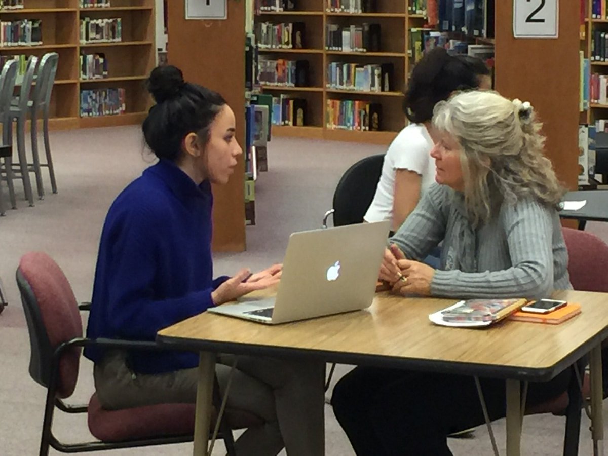 _MarkMcElwee's tweet photo. Love seeing @SJHS_Raiders students do such a great job w/the #originproject!  Great job thus far and can’t wait to see these students get their work published later this year! #sjhsraiders #PWCSProud #PositivelyPWCS #writingisfun #origin #reflect @rhonda_carper https://t.co/JiBIuStMAB