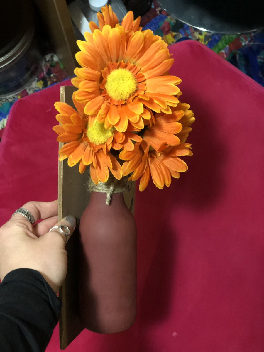 PaintsType1's tweet image. Flowers/Family 
$25