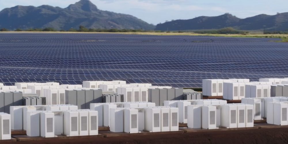 LorandEnergy's tweet photo. Energy storage storm grows in strength https://t.co/m6qzgK6iv6 In total, 61.3 MW / 136.3 MWh of energy storage was installed during Q3 2018 #Cleanenergy #windpower #energy #solarpower #battery https://t.co/w71nqfHDgd