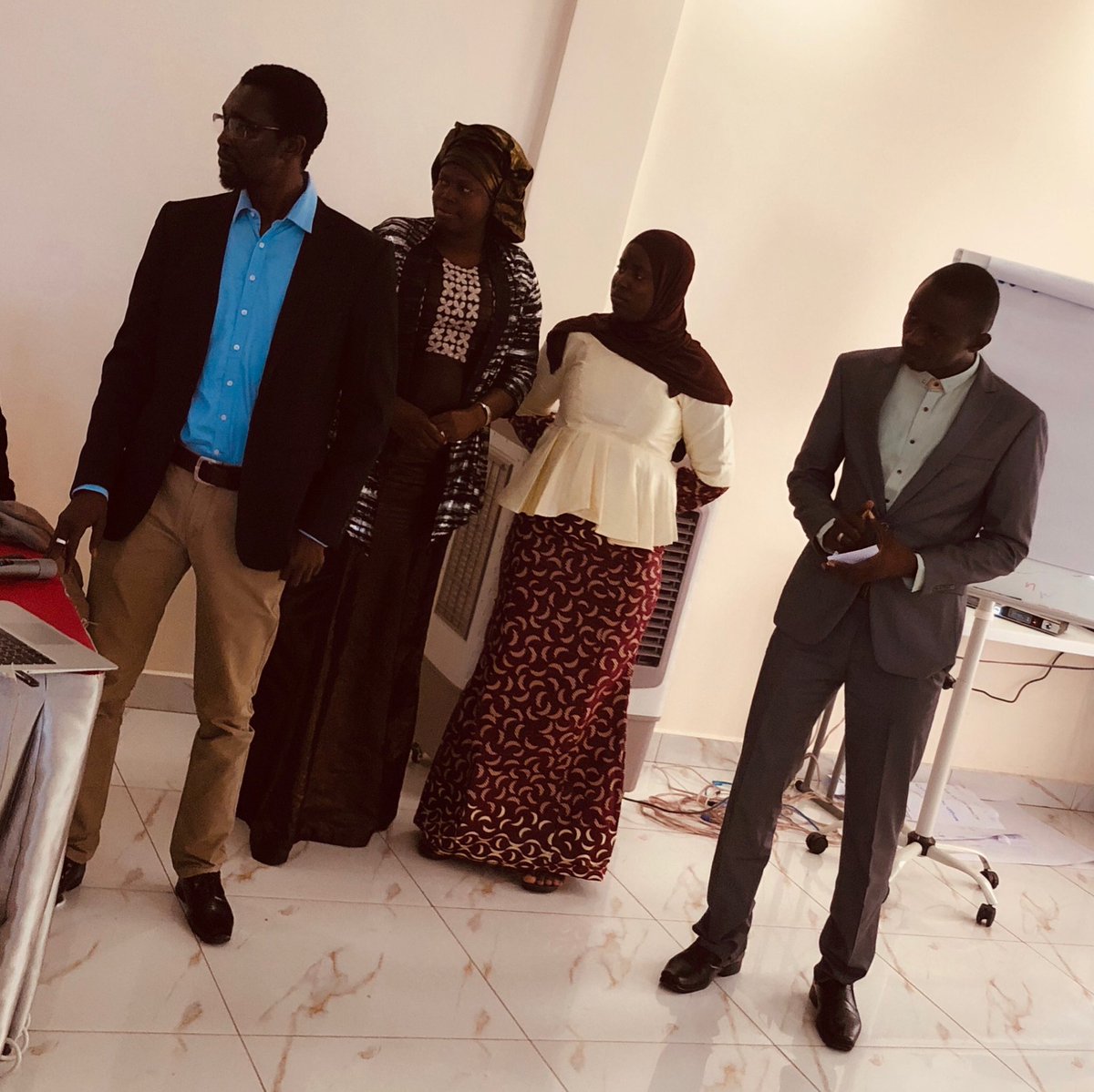 erikalinnander's tweet image. #EPILAMP team #theGambia nails their root cause analysis to generate new insights. #Data4Decisionmaking ⁦@YaleGHLI⁩