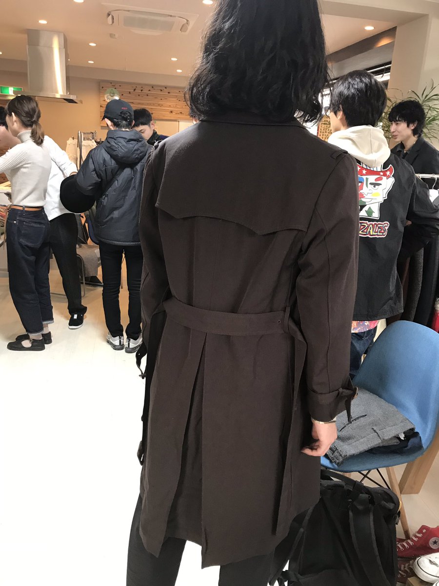 TrapBox13's tweet photo. 和製ジョニーデップいい感じのコートお買い上げです！！！
拡散お願いします！！！ https://t.co/OzYwObVC9C