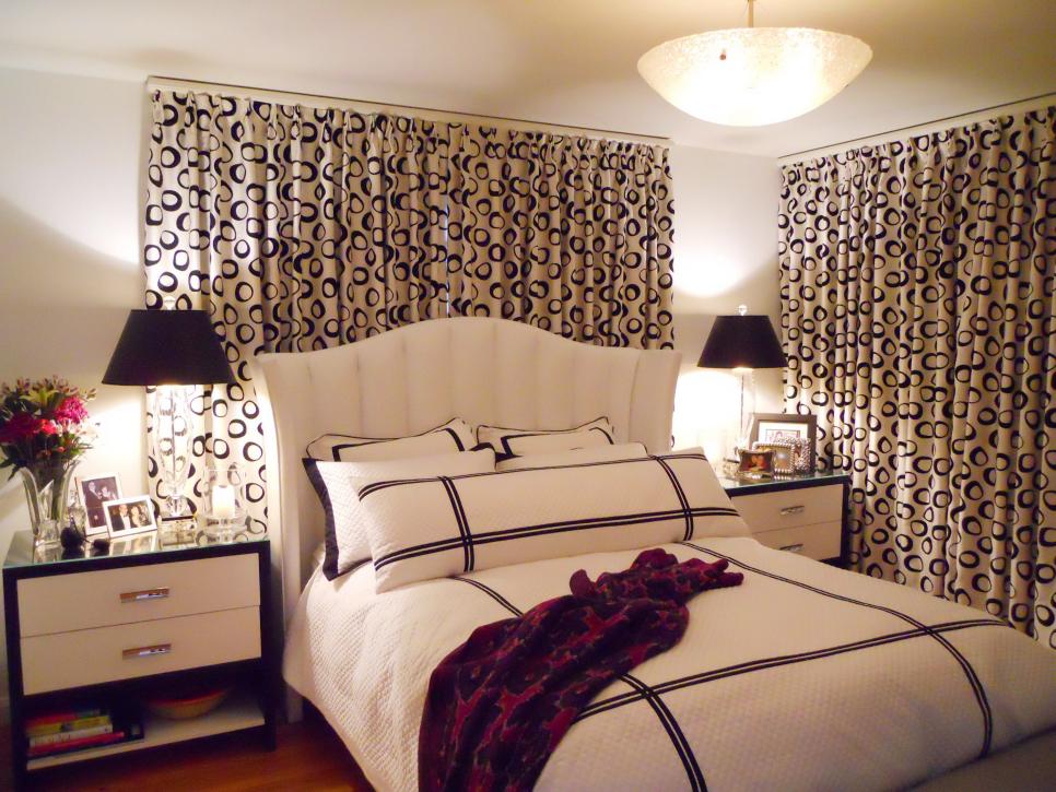 DraperyDesignLA's tweet photo. This gallery is about Bedroom Window Treatments - https://t.co/zxhCziFPO9  
#CurtainLosAngeles
#WindowShade
#curtainalteration
#CurtainInstallation
#Customcurtain https://t.co/F1r8VHHDii