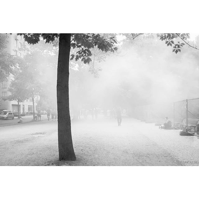 Morganistik's tweet photo. Berlin 27.05.18 #B2705 #wegetityouvape #techno #fogmachine #IgersBerlin #eos5dmarkII #RedditITAP #IfYouLeave #Morganistik https://t.co/2tE1btELK8 https://t.co/MEVMNXwmSC