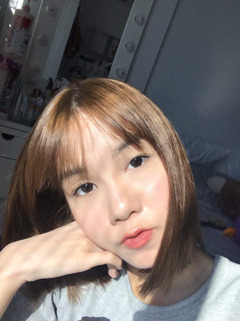 vivypeachy tweet picture