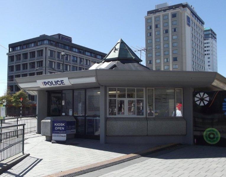 kiwidane's tweet photo. With the current rise in #knife and #guncrime, has there ever been any thought to installing a kiosk in #WoodGreen on the Lordship Lane / High Road junction? - similar to NYC and Christchurch NZ. I realise there are police number issues but it would help Deter #crimeactivity? https://t.co/WCCpviCtgi