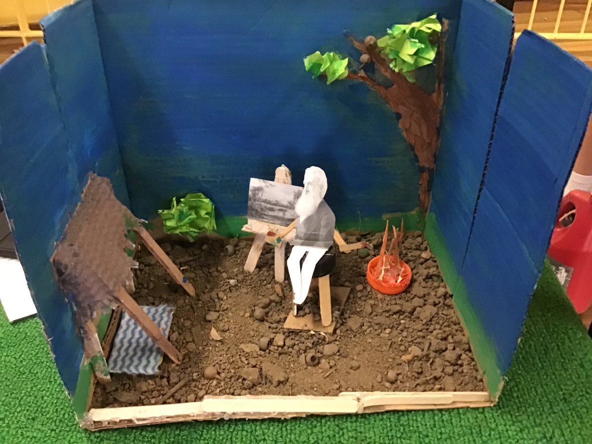 Luke Harding tweet media