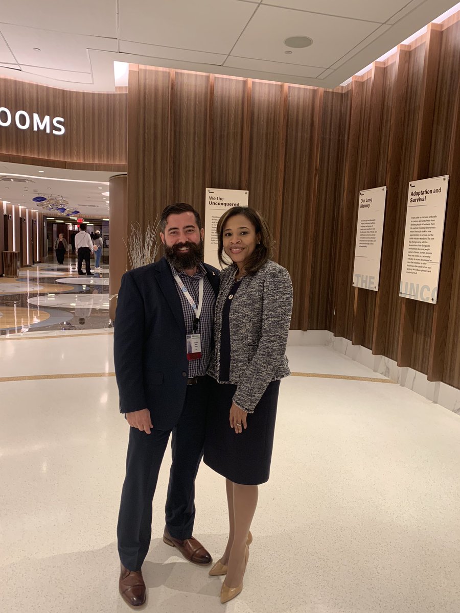 SparkableMike's tweet image. Honored to be a part of the 2018 New Jersey Conference On Tourism and for getting the chance to meet NJ Secretary of State @SecretaryWay looking forward great things in the future for our state in the coming year!