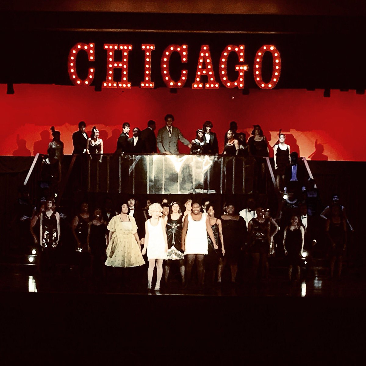 EvermanTheatre's tweet photo. You do not want to miss this show! Come out this weekend! Friday &amp; Saturday @ 7pm or Sunday @4pm! Buy tix in advance at https://t.co/NhjaHk7zFD.    #evermandoeschicago #evermantheatre🎭 https://t.co/LnOa3DLRPa