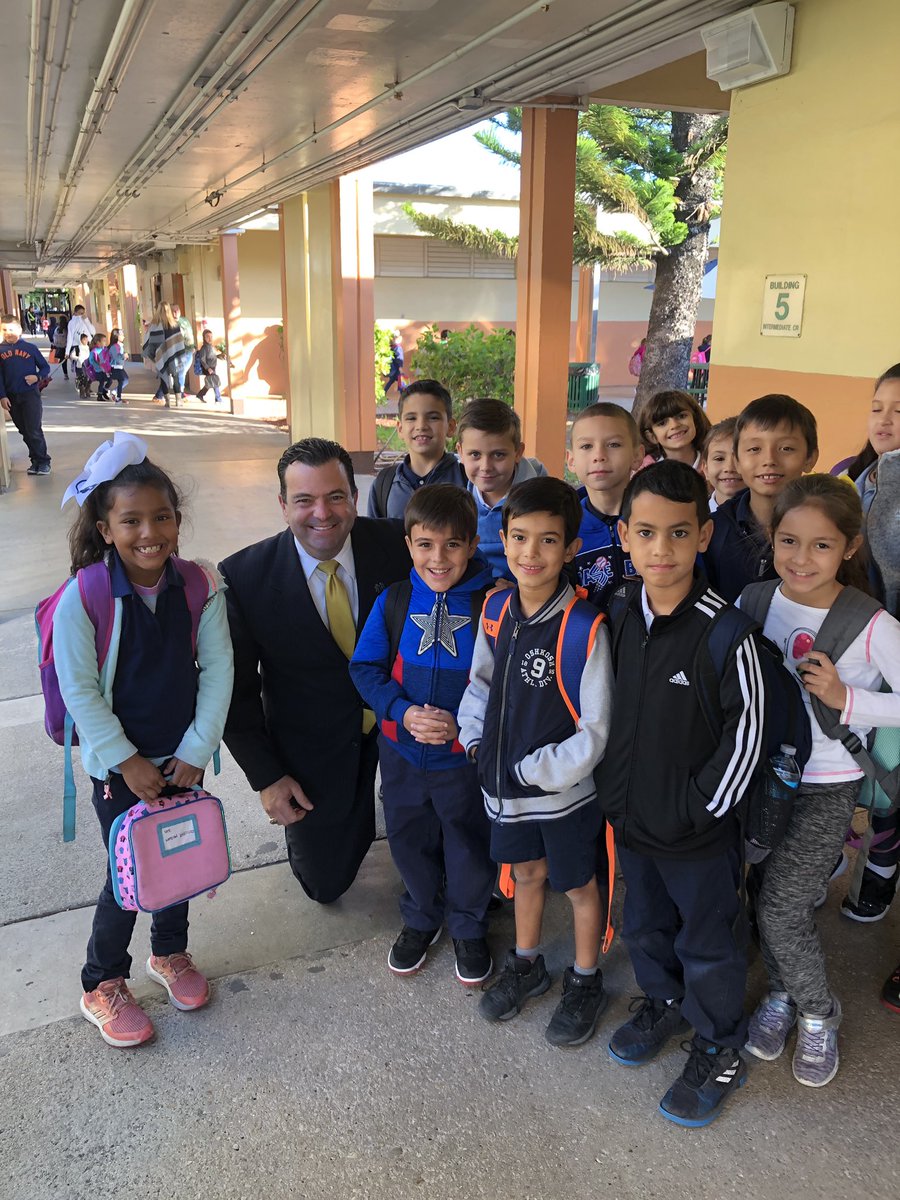 AileenVega123's tweet photo. When you walk down the hall with #PrincipalTODAY @FCANT3RO and a 2nd grader shouts out, “hey, he looks sharp!”👊🏻👔📌 you know it’s gonna be a good day! #KindCompliments #positivity @MDCPSCommunity @MDCPSCentral @CROJPACE3 @CoralParkElemS https://t.co/PWpq5aZAdF