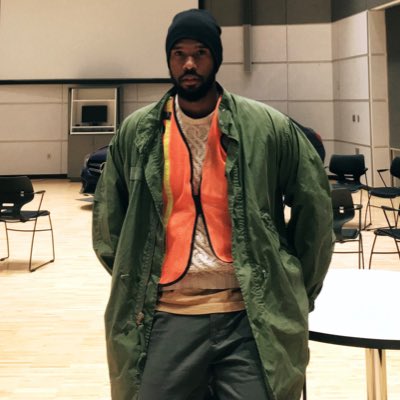 buttondownking's tweet photo. #NewProfilePic https://t.co/DUEddBjUSv