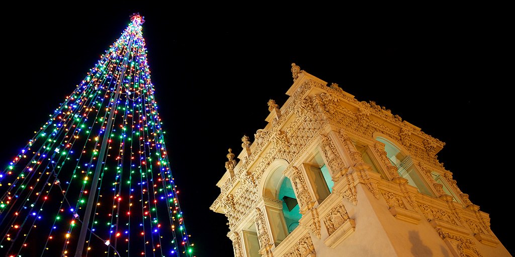 DecemberNights's tweet image. And that's a wrap for day one of #DecemberNights2018. Thanks to all the attendees, partners, vendors and people working hard behind the scenes. We'll see you tomorrow!