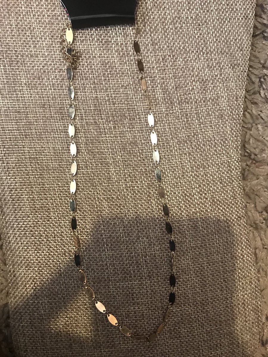 HillaryWith's tweet image. $5 Nickel and Lead Free 😍❄️😍
They make great Christmas Gifts! 🎄🌼💕 #paparazziaccessories #fivedollarjewelry #leadandnickelfree #fashion #beauty #beautiful #love #passion