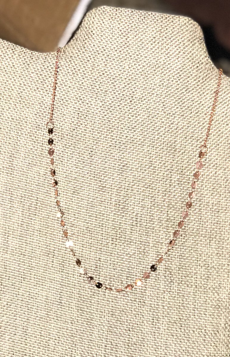 HillaryWith's tweet image. $5 Nickel and Lead Free 😍❄️😍
They make great Christmas Gifts! 🎄🌼💕 #paparazziaccessories #fivedollarjewelry #leadandnickelfree #fashion #beauty #beautiful #love #passion