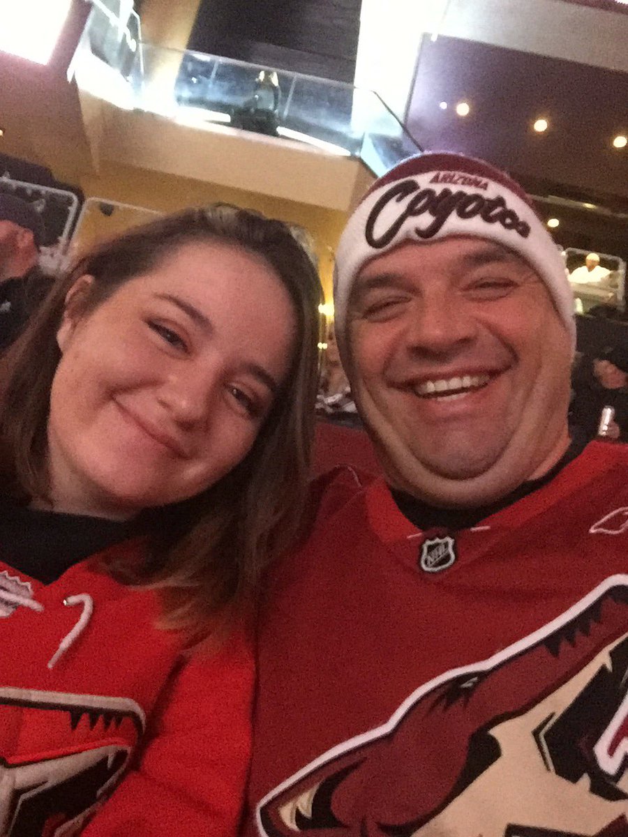 Tom_Sye's tweet photo. At the Yotes game!!  2-2 heading to the third!  #OurPack https://t.co/3oskkIGzXx