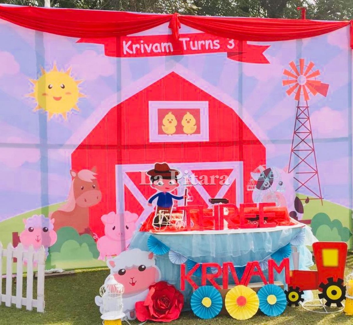 LaPitara's tweet photo. Plan a barnyard bash for your little cowpokes with our Farm Party Ideas! 😻
Call us @9810683004, 9711208404 for a wonderful farm decor 😍
#LaPitara #handcrafted #farmtheme #farmdecor #barnyardtheme #moglysfarm https://t.co/vIMg9nQyZJ