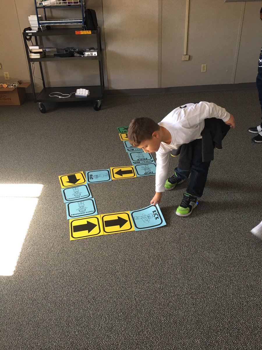 MBE_TinelliPE's tweet photo. Hopscotch coding has been a fun cross curricular activity this week!!! #MBEBears #Wehavesomuchfun @HumbleISD_MBE @HumbleISD @MBE_TinelliPE https://t.co/PIGEWUC5Oh