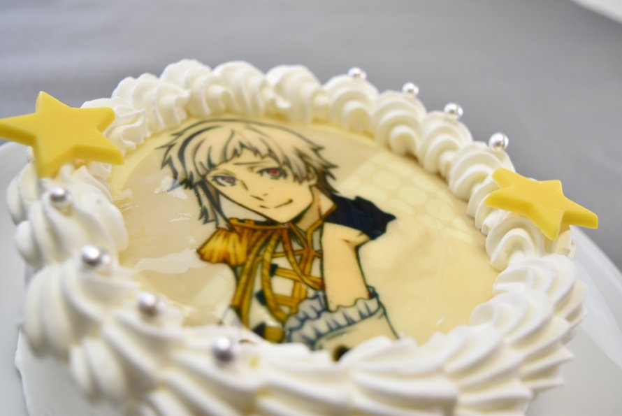 アニメイトカフェ通販 Twitterissa アニメイトカフェ限定描き下ろしイラストを使用した 映画 文豪ストレイドッグス Dead Apple キャラクターケーキの受注は 12 13 木 午前10時 まで 特典はケーキと同じ絵柄のトートバッグ 商品詳細はこちら T Co