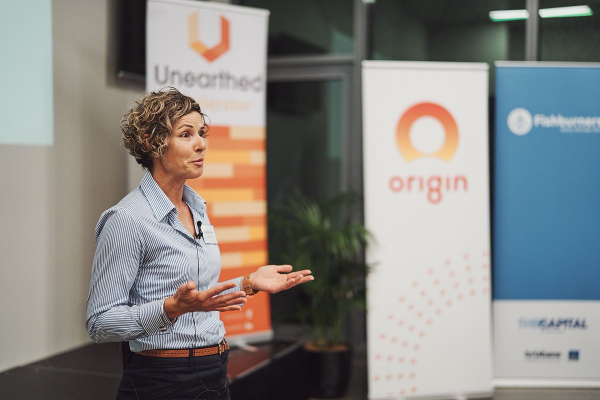 Unearthed tweet media