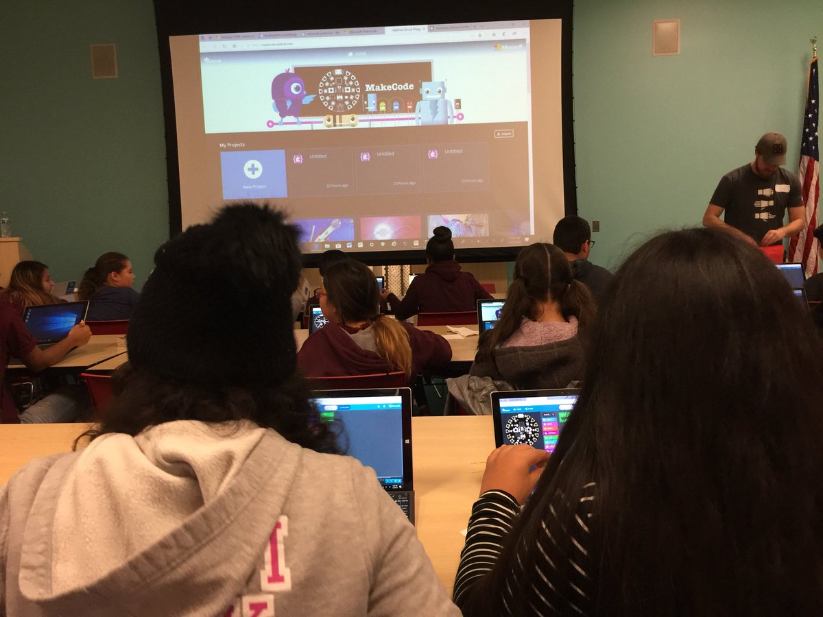 edtech_williams's tweet photo. Best #HourofCode ever, thanks to Supervisor #MarkRidleyThomas, #LACountyLibrary, #Microsoft, and the #LennoxDistrict. Great partnerships. https://t.co/9Lf24hKcU1