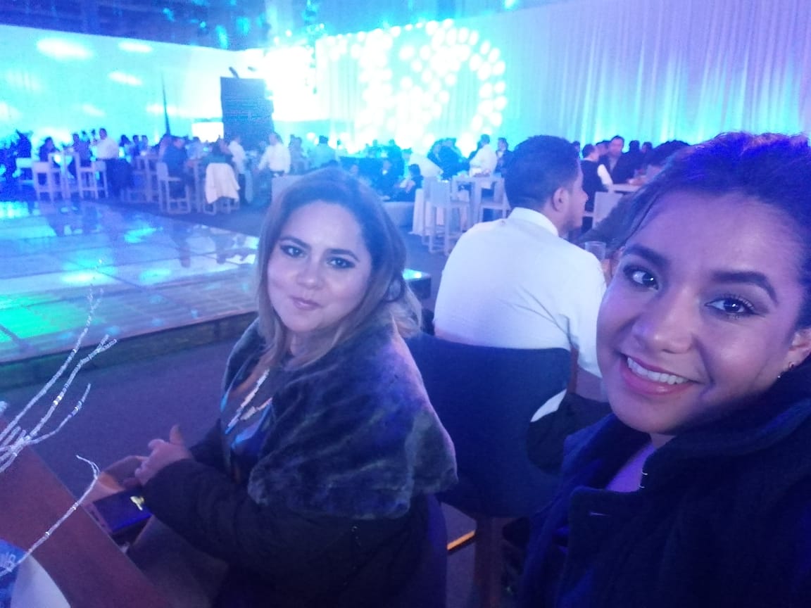 nenynay's tweet photo. #iluminalanavidad https://t.co/rlIbdNaFey