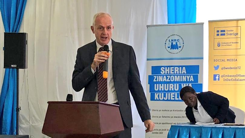 IrlEmbTanzania's tweet photo. βLetβs stand up for equality, justice and human dignity.β Ambassador @paul_sherlock addresses participants at the @humanrightstz commemoration of 70 years of the Universal Declaration of Human Rights #simamia #StandUp4HumanRights https://t.co/N0q846MhoX