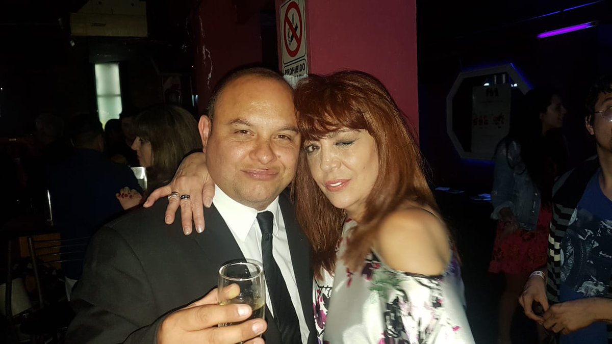 mauroelimitador's tweet photo. Diosa @SilviaPeyrou gran noche @RADIOZONICA #13Fest https://t.co/dciGOg4lZZ