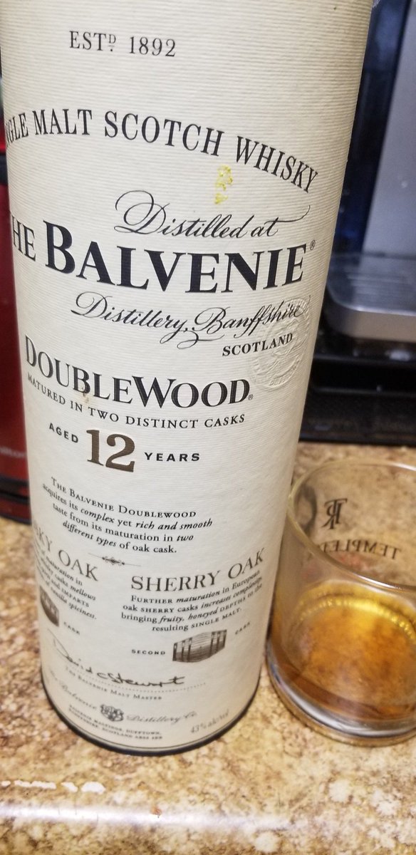 porkchophawaii's tweet photo. My wife bought this for our 20th wedding anniversary last year. Salut to everyone on my 21st. #Blessed #AndOld https://t.co/wEr2r5ISux