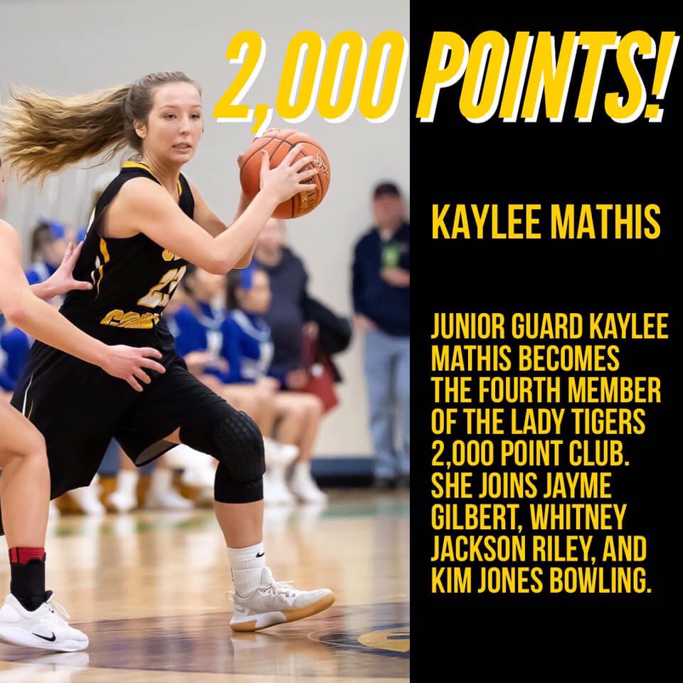 talaurabrown's tweet photo. So proud of @kayleefaith23 for scoring her 2000th point tonight as a junior (: #iwannabeyou https://t.co/1gKAxmSIwf