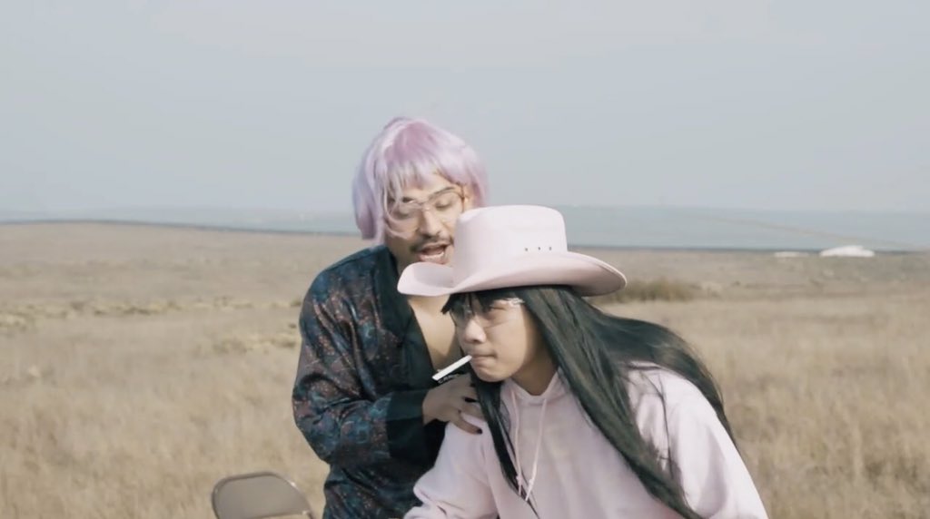 nylon_high's tweet photo. #teamdangle https://t.co/7LENpXZLol