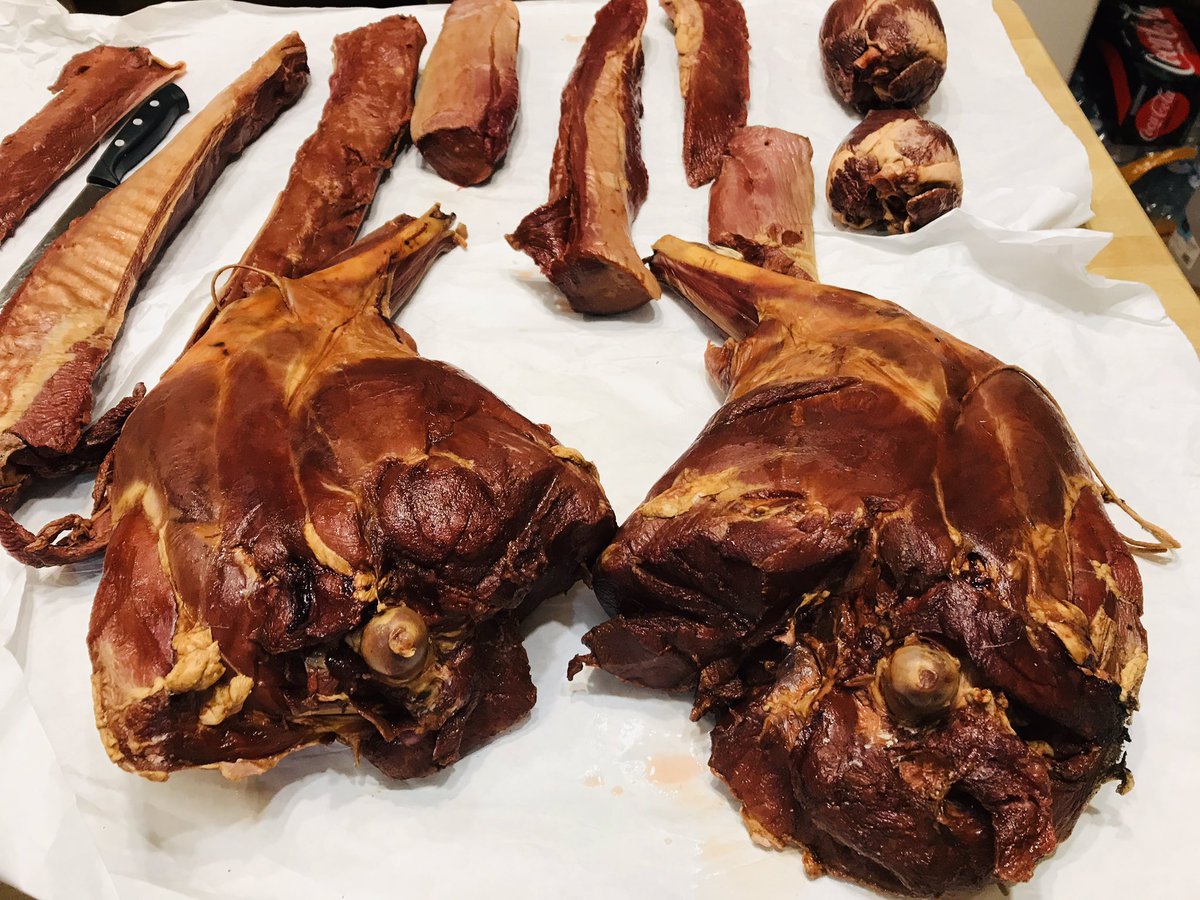 WJSpellman's tweet photo. The bounty is plentiful. 🦌
Smoked Venison. https://t.co/ahwnjLv70L