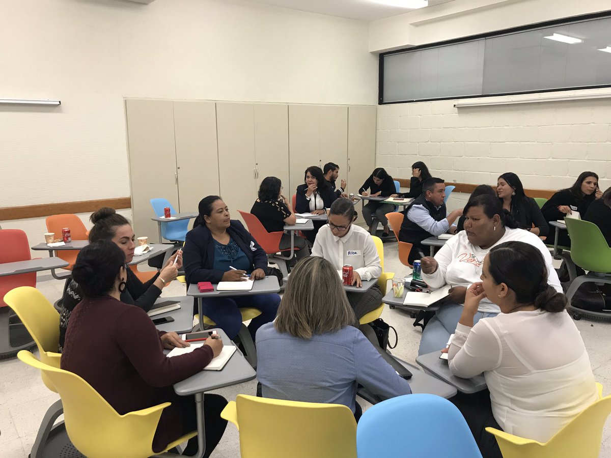 tzinr's tweet photo. Hoy arrancamos 2 semanas de Seminarios para 5 grupos simultáneos en el esquema de Educación Continua del @TECcampusGDL @CSocialesTec Los temas son Ciudadanía y Democracia: sociedad civil y sociedad política y Políticas, acciones y programas de gobierno con perspectiva de género! https://t.co/TXWqnk0qpV