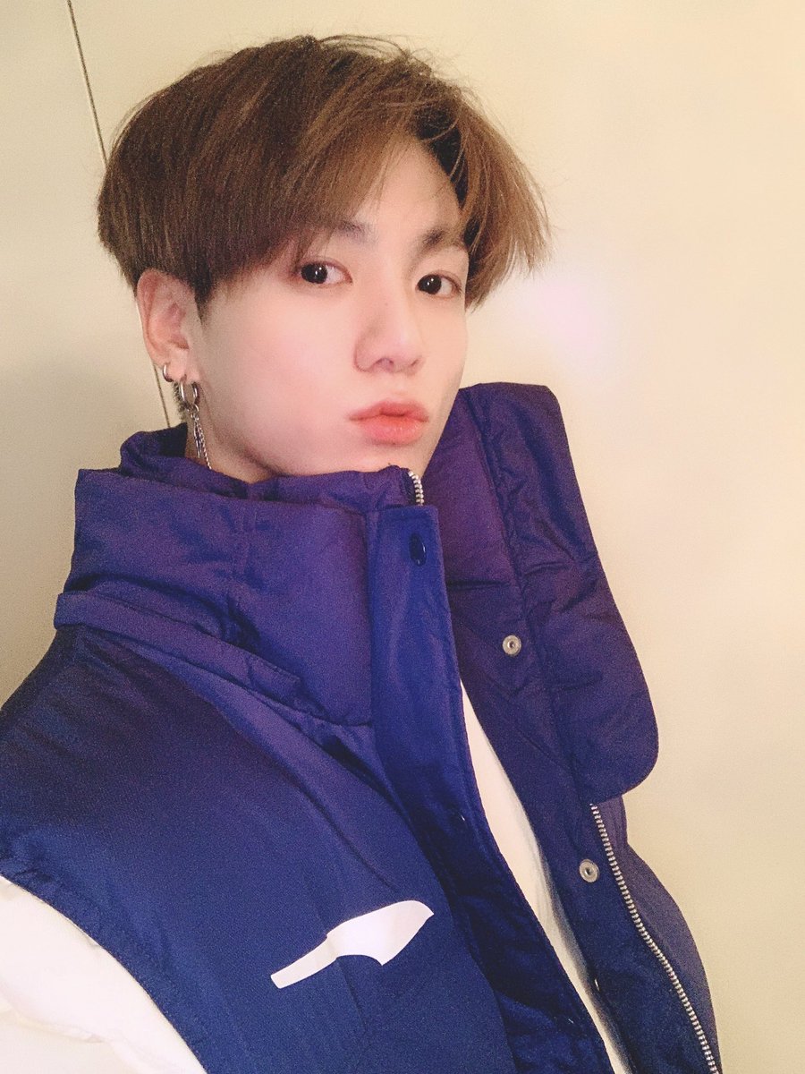 _sa_kook's tweet photo. 美しいセルカをありがとう。。 https://t.co/uSc4bVdmNV