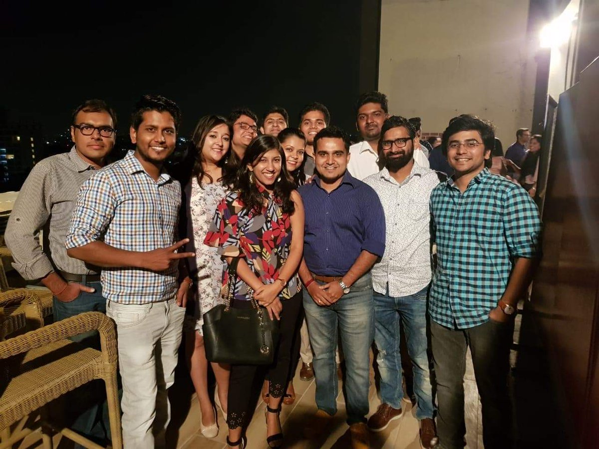 GreatLakes_MBA's tweet image. Great Lakes Alumni Association’s Bengaluru Chapter reunited over the weekend for a gala dinner and an evening of nostalgic reminiscences on December 1, 2018.  
A shout-out to all the Alumni that made this day count!
#gliq #GLalumni #nostalgia