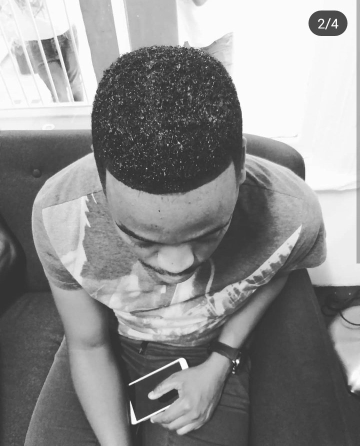 SbuNoah's tweet photo. Big ups to Legends Florida, y'all hooked me up yesterday 🕺🕺🕺 

#SbuNoahLiveRecording #ADavidKindOfPsalm #678Dec2018 #DurbanPlayhouse #Contento https://t.co/e4uf865wfx