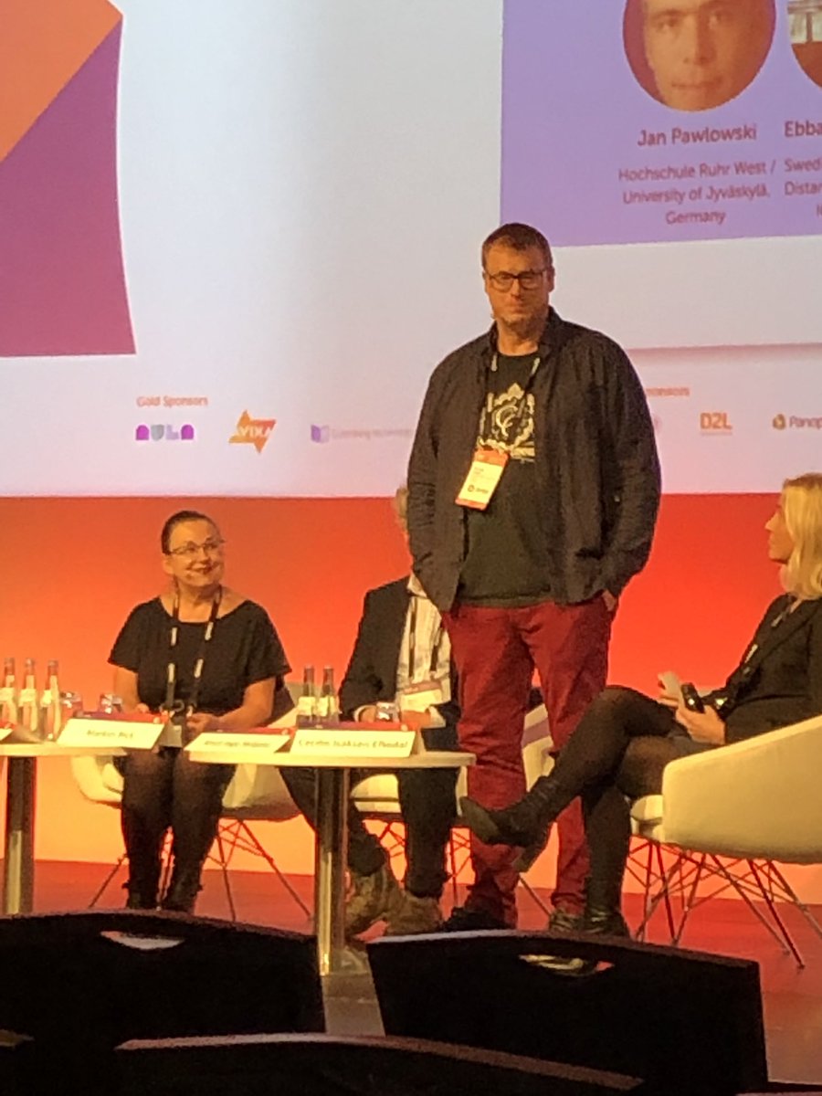 @NDLA på scenen i Berlin for å snakke om OER (open educational resources) OEB Conference @OEB18