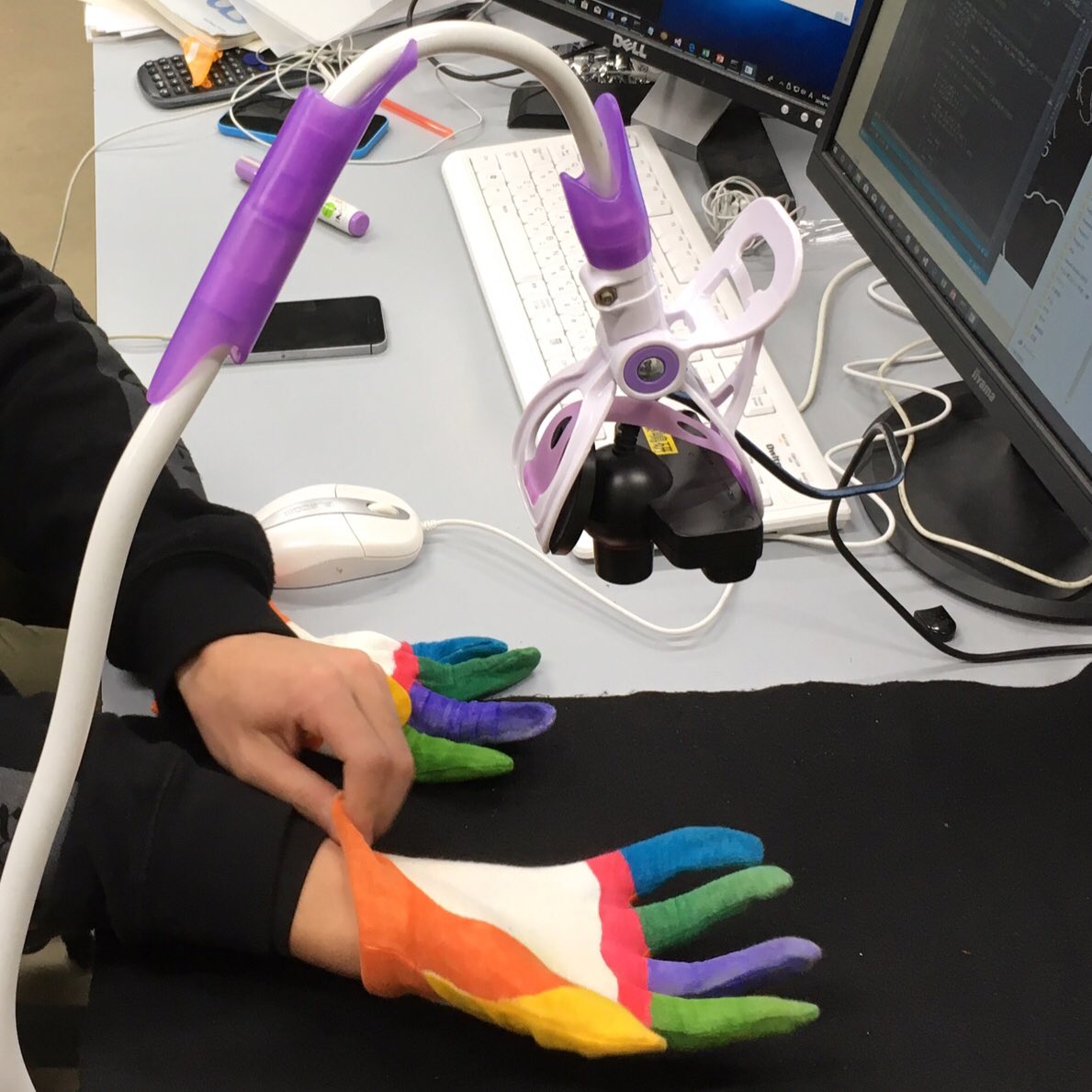 Today, I visited a local organizer's office at the National Institute of Technology, Matsue College where students of high school and under graduate levels are studying various cutting-edge technologies from machine learning to robotics. Exciting to welcome them at #biohack18