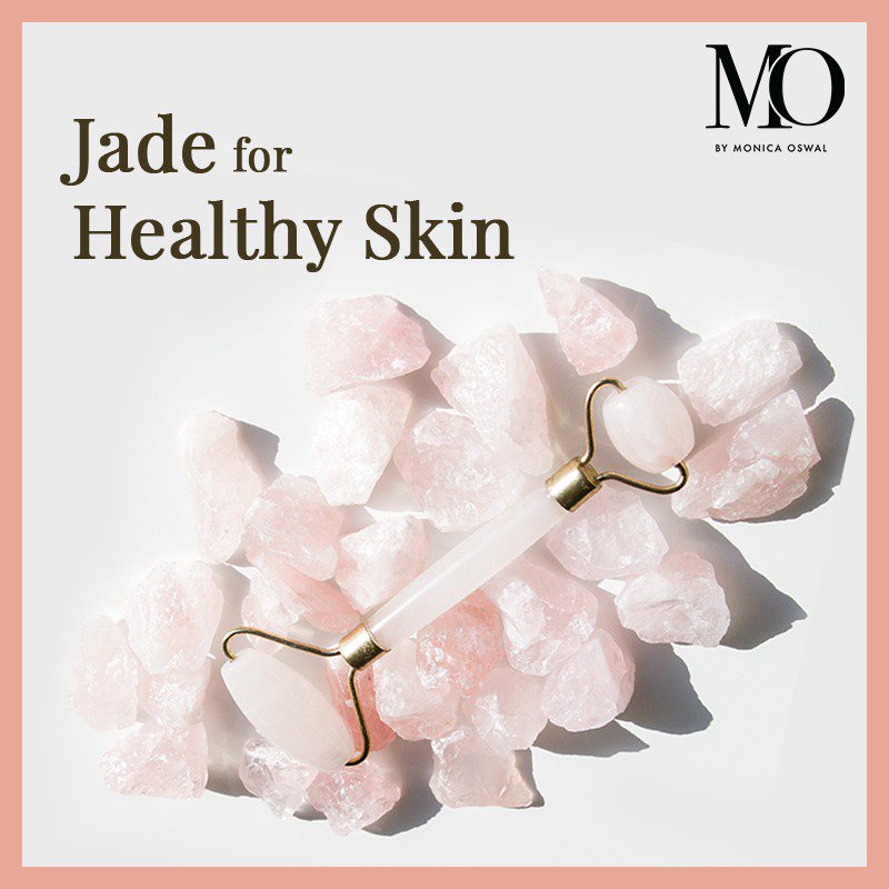 MObyMonicaOswal's tweet photo. Jade is a semi-precious stone that remains cold while in contact with the skin and this helps to close the pores and tighten the skin. The most useful function is that they increase lymphatic drainage.
#skincare #handcrafted #care #dailyregime #jade #jaderoller #naturalproducts https://t.co/WvgS82kAcZ