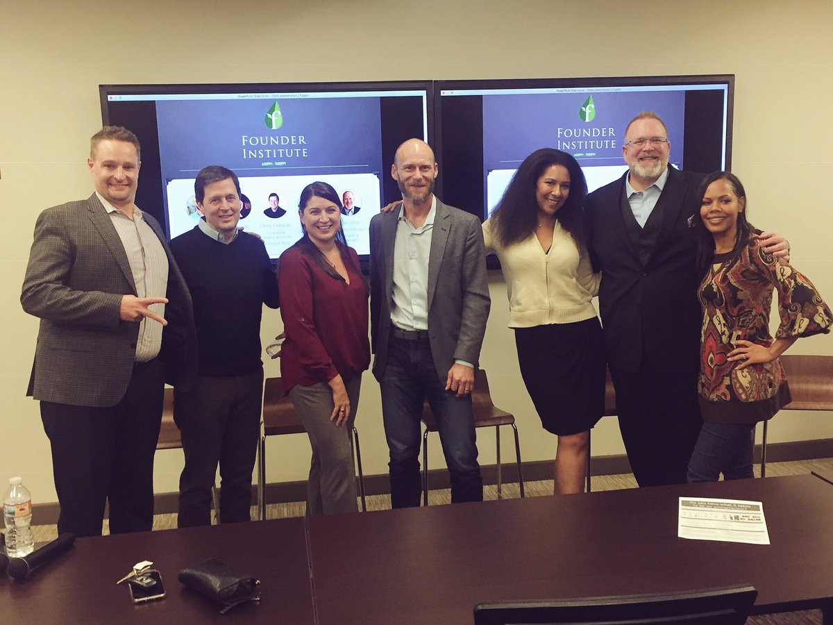 baycjoker's tweet photo. Moderating this panel of All-stars🌟was amazing for @Founding🌱 #Sacramento tonight!
Big thanks to @ChediakChris, @FrankieZada, @Loveday, @MsMargoEllis, & @TimOhai for imparting your wisdom on #FounderDNA🧬!
Last but not least, big ups to my Co-Director @LightedStar✨. https://t.co/traRlNLked