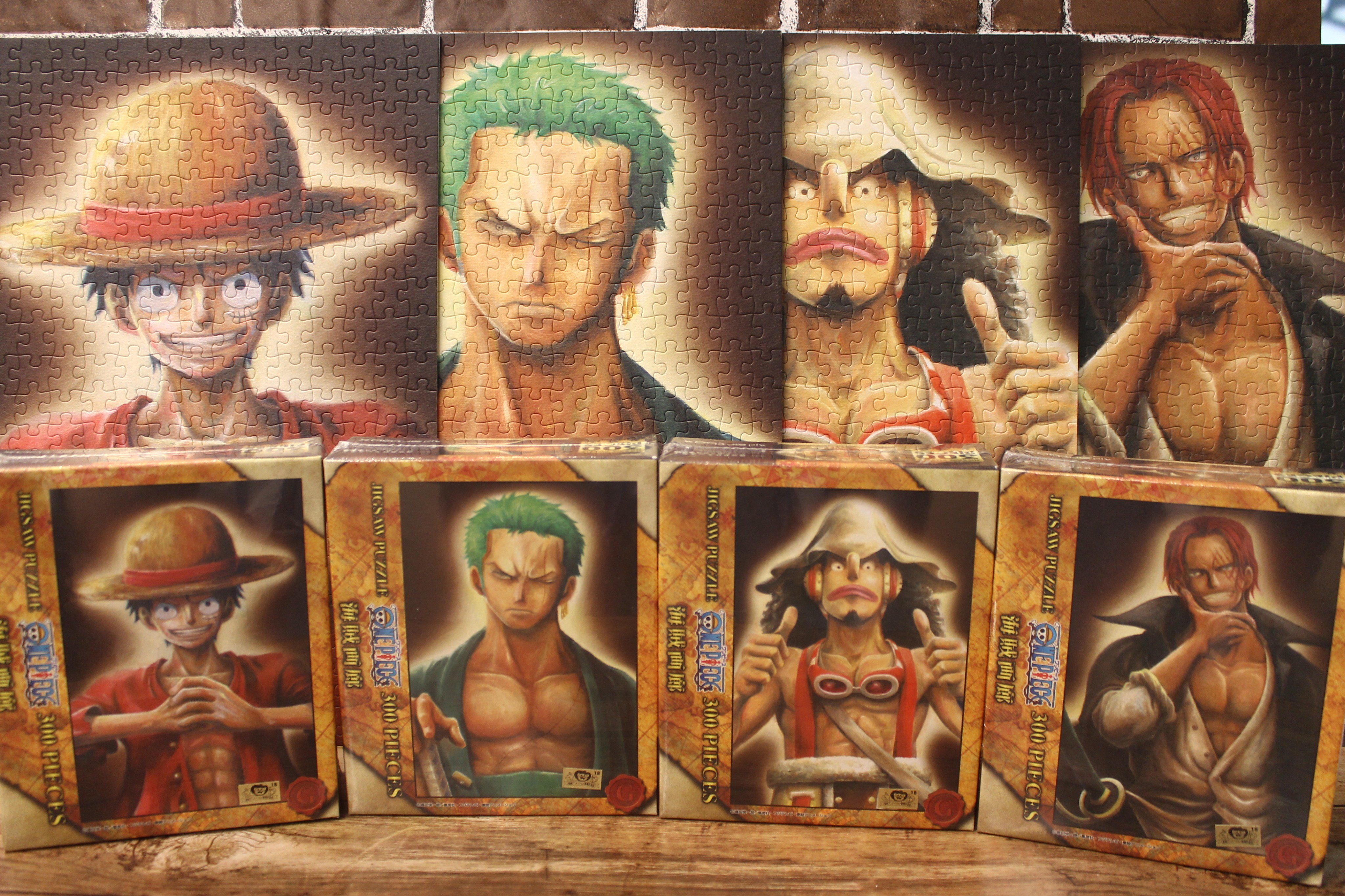 Uzivatel One Piece麦わらストア渋谷本店 Na Twitteru おすすめ ジグソーパズル300ピース 肖像画 各1 800円 税 麦わらストア Onepiece T Co Sve7hawrph Twitter