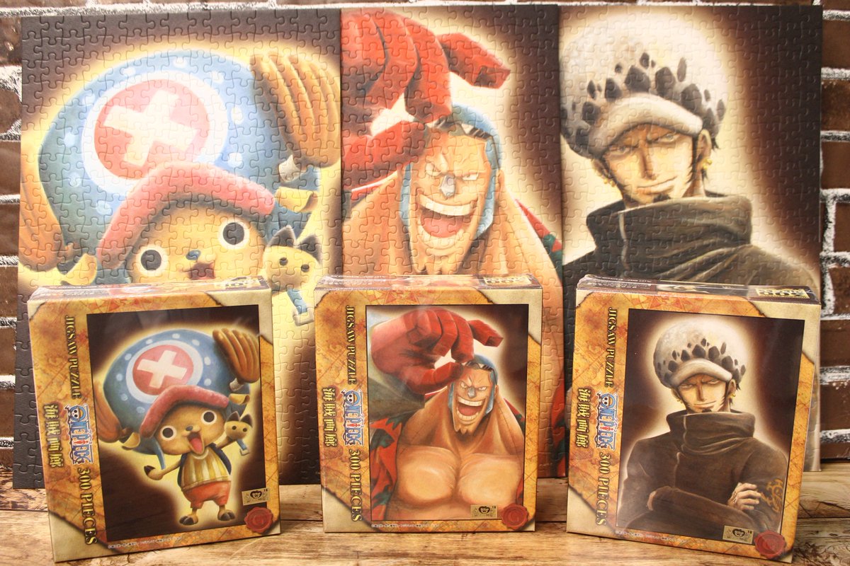 Uzivatel One Piece麦わらストア渋谷本店 Na Twitteru おすすめ ジグソーパズル300ピース 肖像画 各1 800円 税 麦わらストア Onepiece