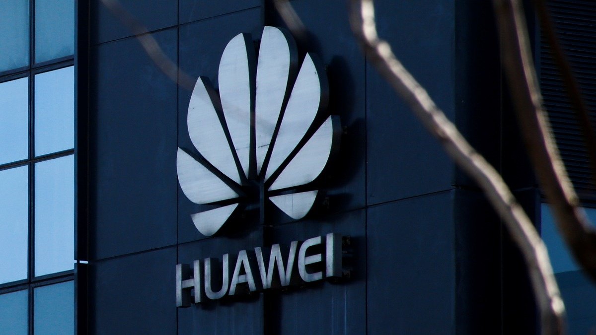 Trump was unaware of Huawei arrest: officials https://reut.rs/2EiI7ZZ