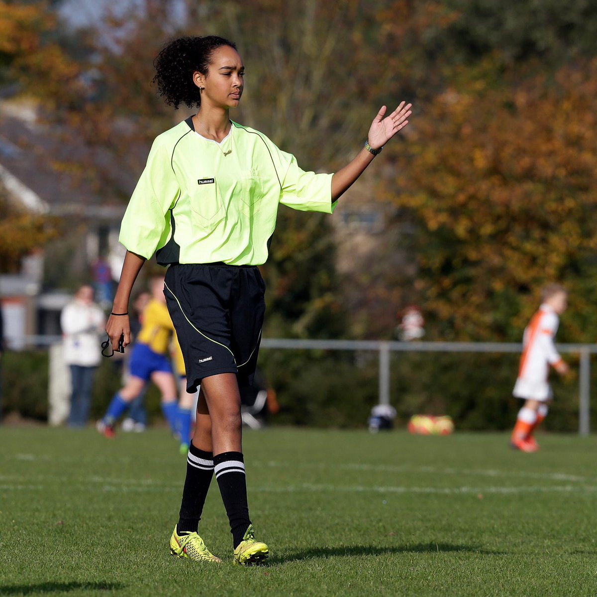 KNVBNoord's tweet image. Het is vandaag Nationale Vrijwilligersdag. Bedank daarom dit weekend alle vrijwilligers bij jouw op de club, want deze helden maken jouw vereniging! ⚽️👏
#clubhelden #vrijwilligersbedankt #KNVB