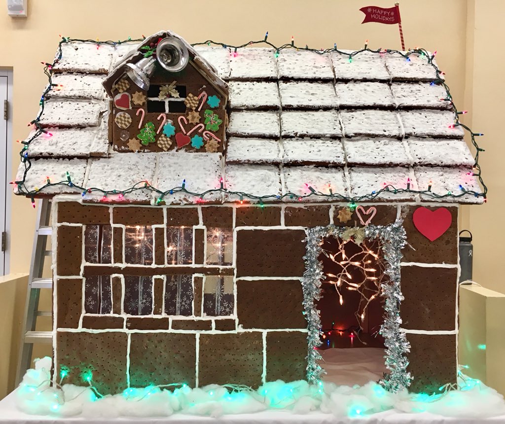 OkkodoProstart's tweet photo. Some of our fellow ProStart members welcoming the holiday season with the opening of our Gingerbread House! 🎉💚💙 https://t.co/puaSWkt8nJ