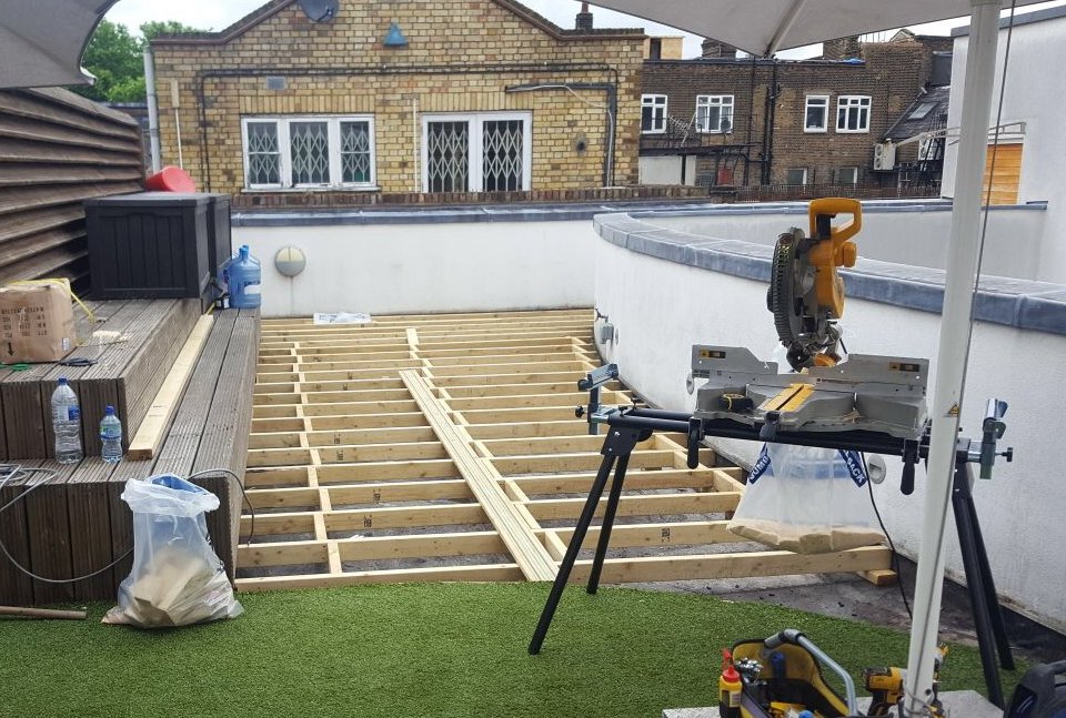 LondonDeckingCo's tweet photo. We would be happy to see your #deckingproject through from design to final installation.
#DeckingForTheGarden #DeckingInstallation https://t.co/mcrKXrQj9Z