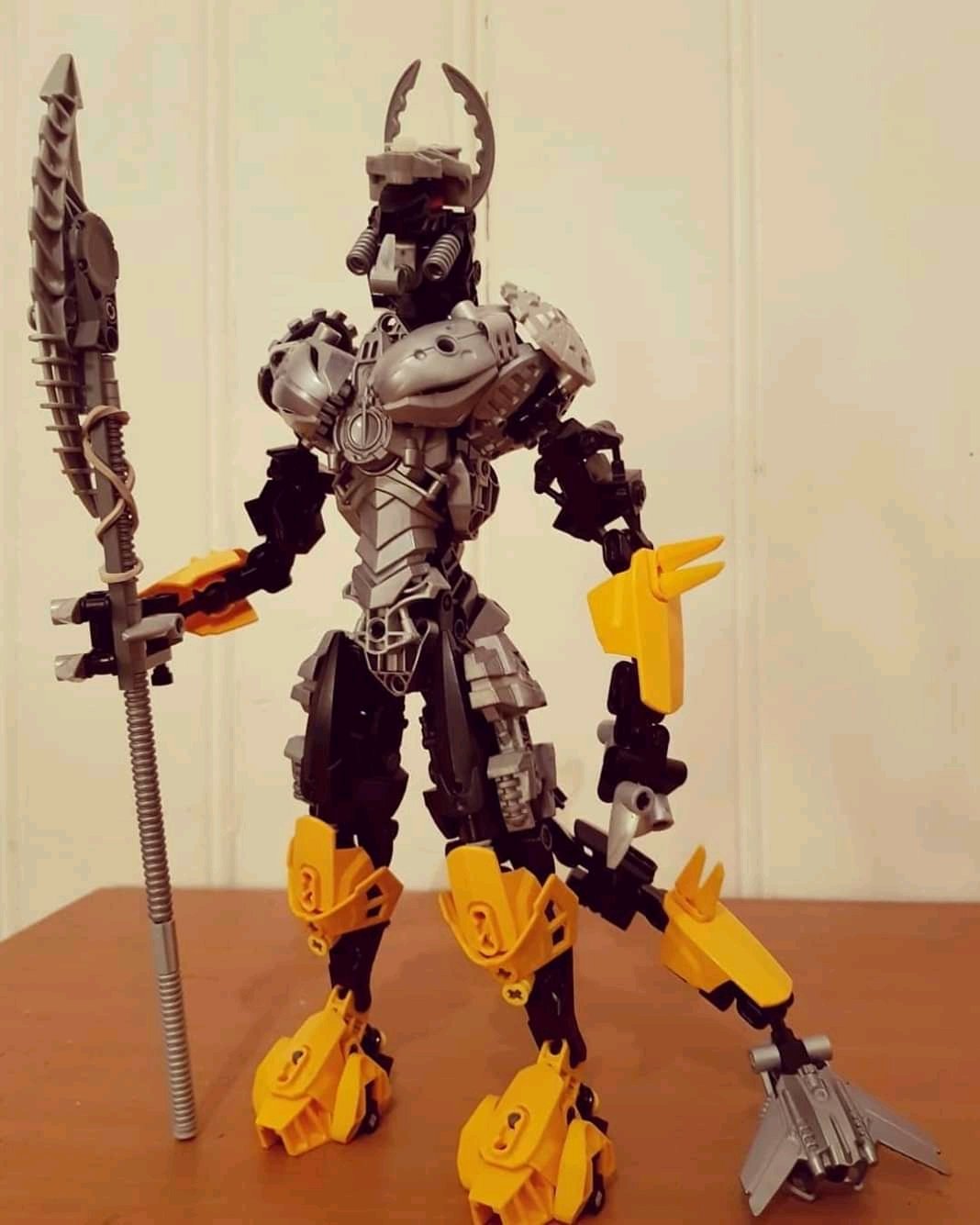 Dandros MexBot Arts on X Another LEGO Bionicle Moc this time the leader of the dark hunters TheShadowedOne. https t 3U9KF1Pb5C X