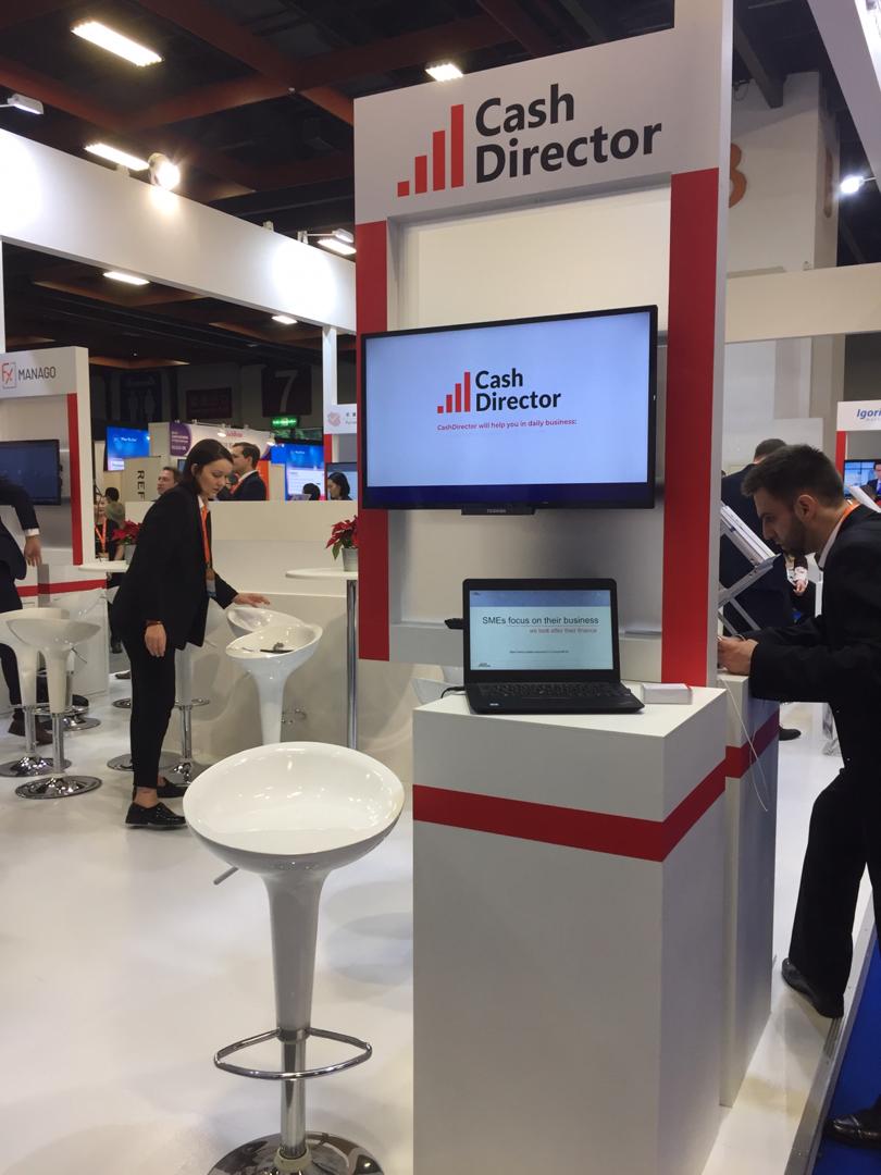 CashDirector tweet media