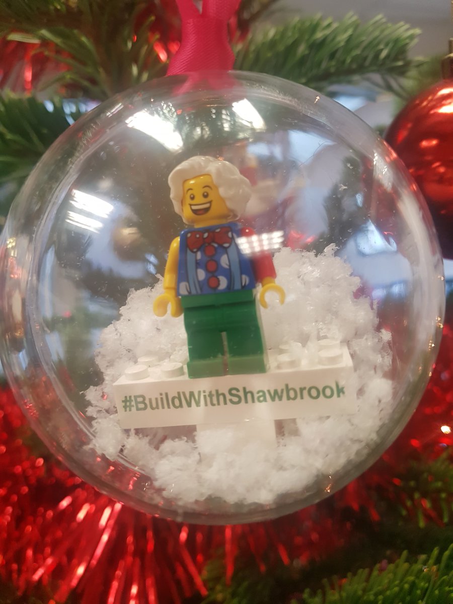 ConnectBrokrs's tweet photo. The tree is up in the office and we're all feeling festive π
Thanks to @ShawbrookBroker for the great Lego decorations #BuildWithShawbrook https://t.co/uKukWxW2vb