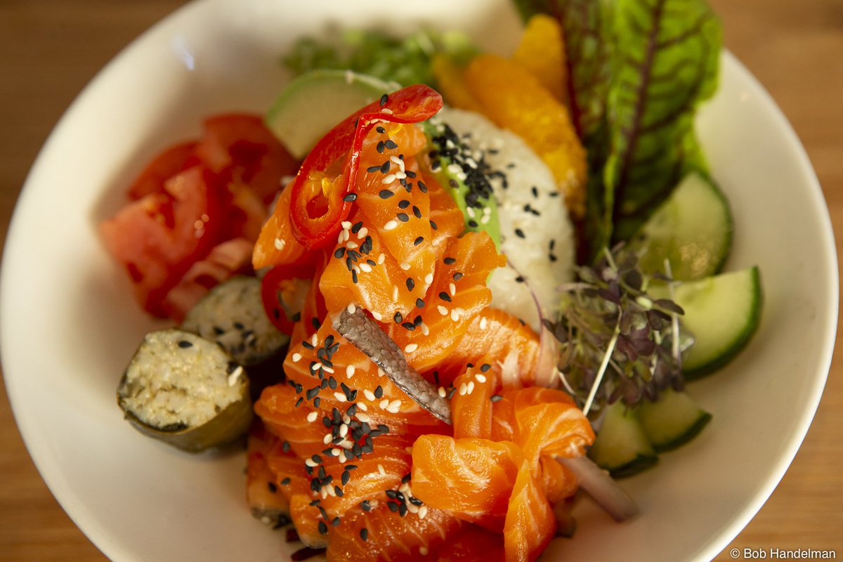 HVFisheries's tweet photo. #NYSteelhead is perfectly suited to raw preparations, like this #poke bowl from @273Kitchen, along w curing, poaching, grilling, or roasting thanks to its delicate flavor and leanness. Say hello to salmon's tastier cousin, #wildlydelicious #sustainable #HudsonValley #buylocal https://t.co/hBxc0j88sE