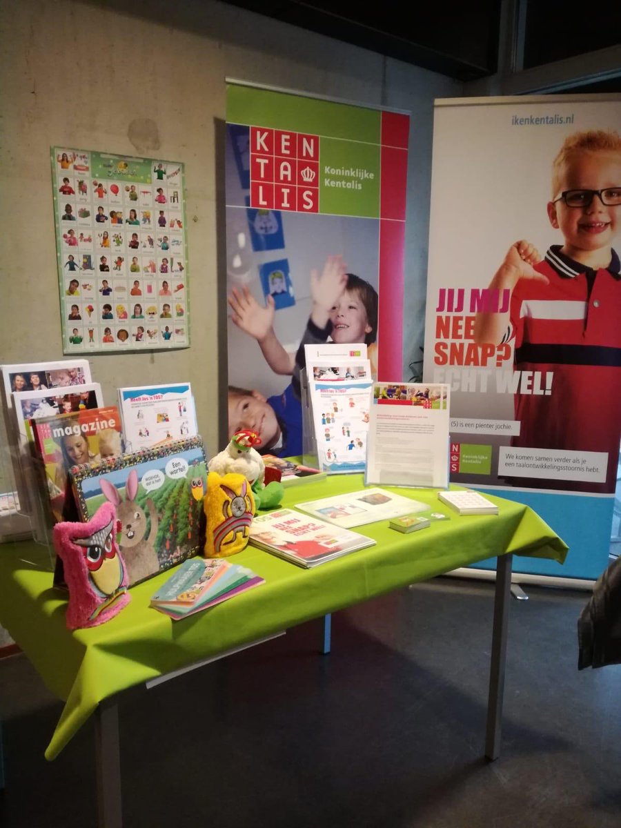 Annemiek_Deij's tweet photo. Meer weten over #TOS en #behandeling in #Zeeland? Vandaag staat #Kentalis #Middelburg met een #informatie-tafel bij het 10-jarig bestaan van grand café Willem van #Philadelphia. Kentalis is o.a. samen met deze mooie ontmoetingsplek gevestigd in #woonzorgcomplex #HofvanBuren https://t.co/bBnZPuNuun