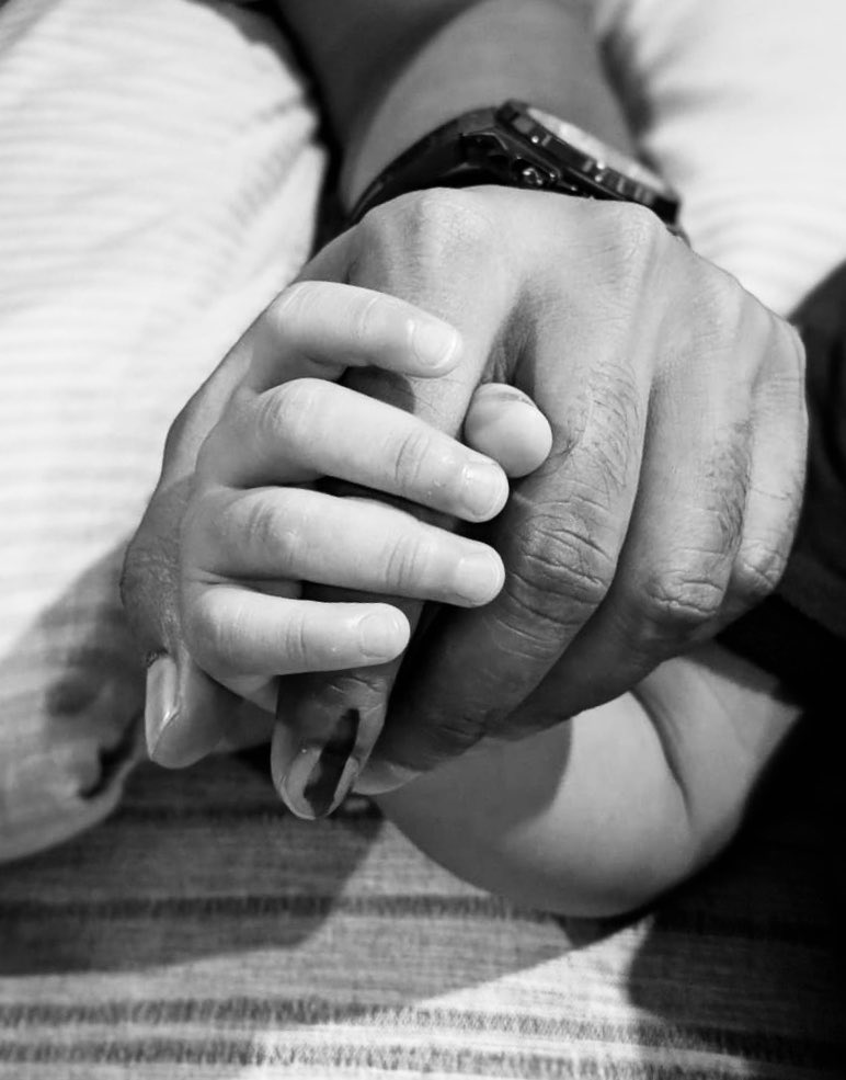 NameisNani's tweet photo. Because our future is in our hands👆🏼 https://t.co/1xihwS0w6U